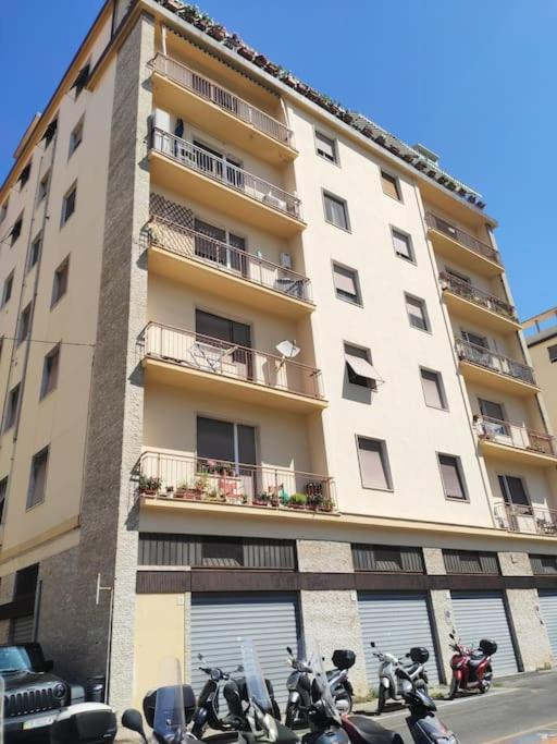 La Venezia'S Studio Flat Livorno Dış mekan fotoğraf